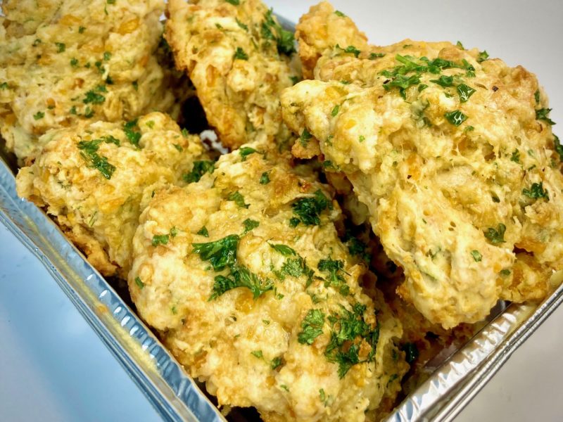 Get Red Lobster-inspired veganized cheddar biscuit mix shipped nationwide. For more vegan food products visit www.vegansbaby.com