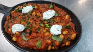 Shiraz Executive Chef Jainine Jaffer shares her quarantine cooking easy vegan shakshuka recipe. For more vegan recipes, visit www.vegansbaby.com