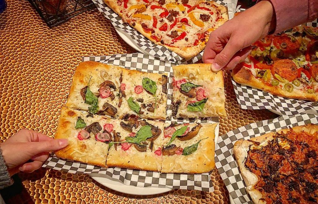 Celebrate National Pizza Day every day with these vegan pizzas in Las Vegas. For more vegan dining in Las Vegas, visit www.vegansbaby.com