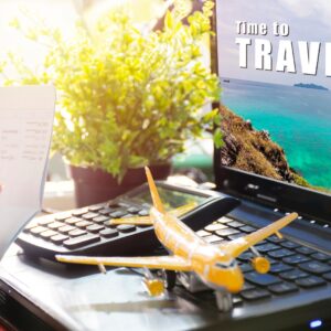 How to plan vegan travel. Vegan travel tips